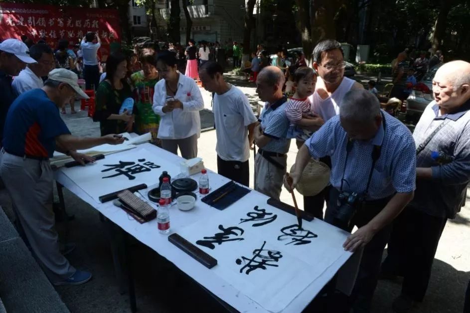 养老3.jpg 养老3.jpg