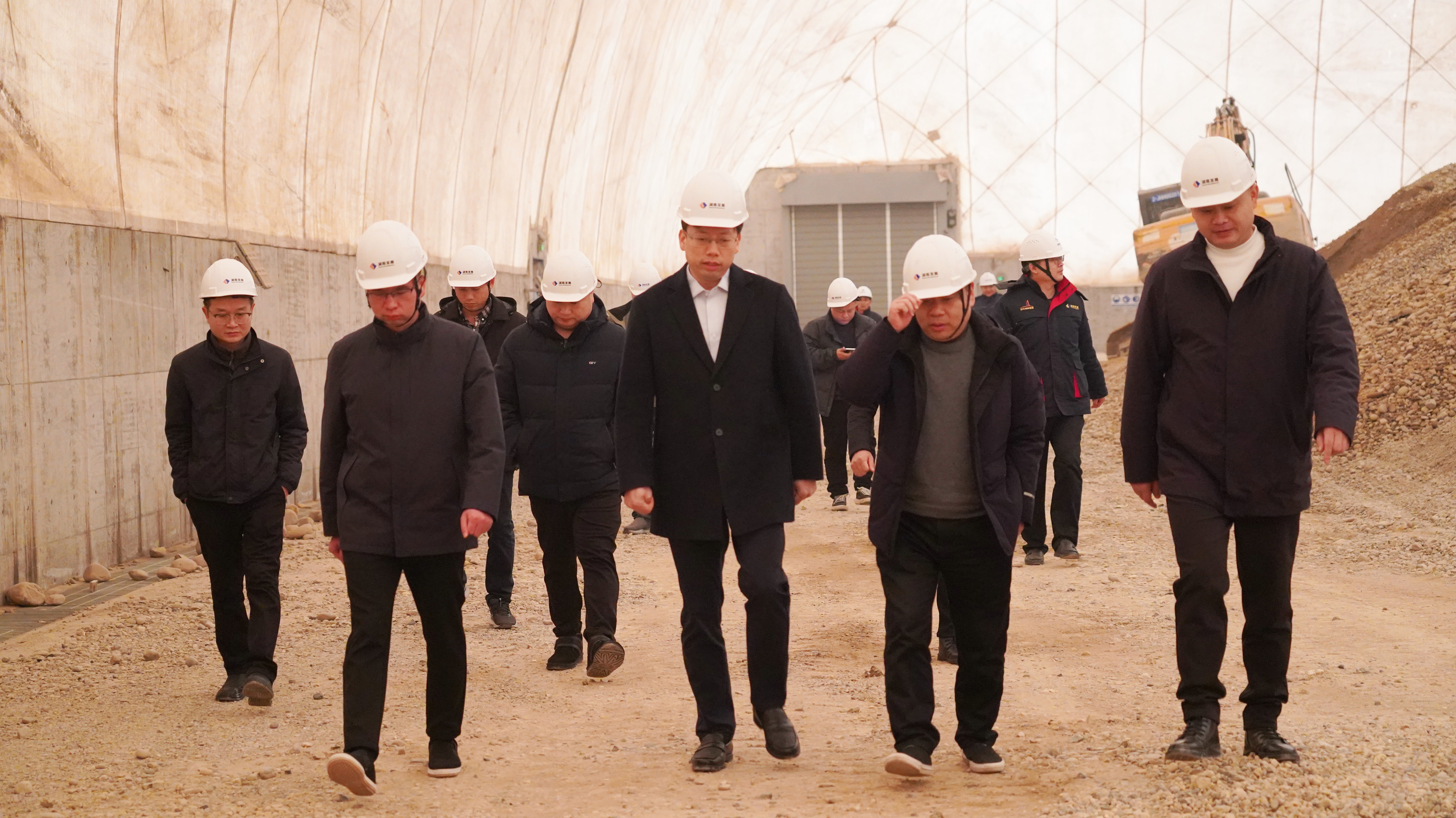 沅江市委副书记张心镜一行调研线上买球官网（中国）官方网站机制砂和砂石集散中心项目